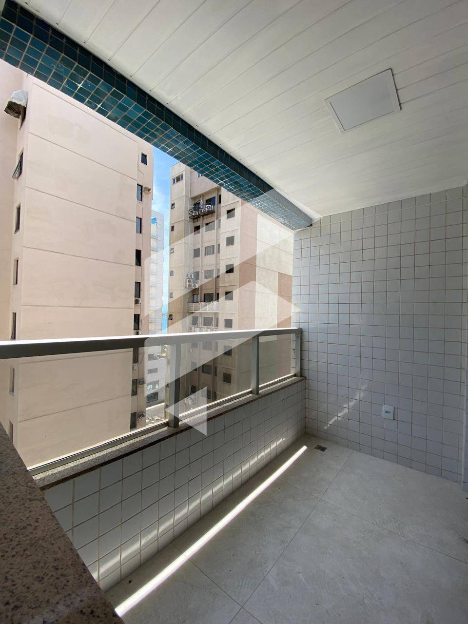 Vende-se apartamento de 80m², 2 quartos na Praia da Costa - França Consultoria Imobiliária