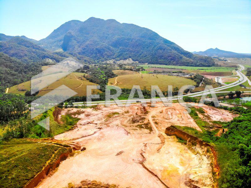 Vende-se Terreno com 23.000m² na BR101 em Guarapari/E.S - França Consultoria Imobiliária